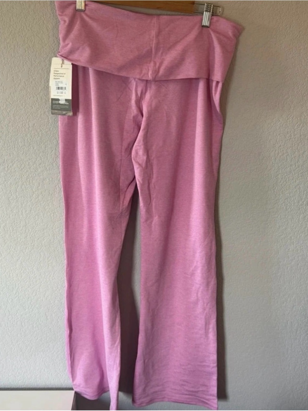 Vuori Halo Foldover Pant Azalea Pink Heather NWT